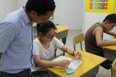 無錫惟本教育咨詢